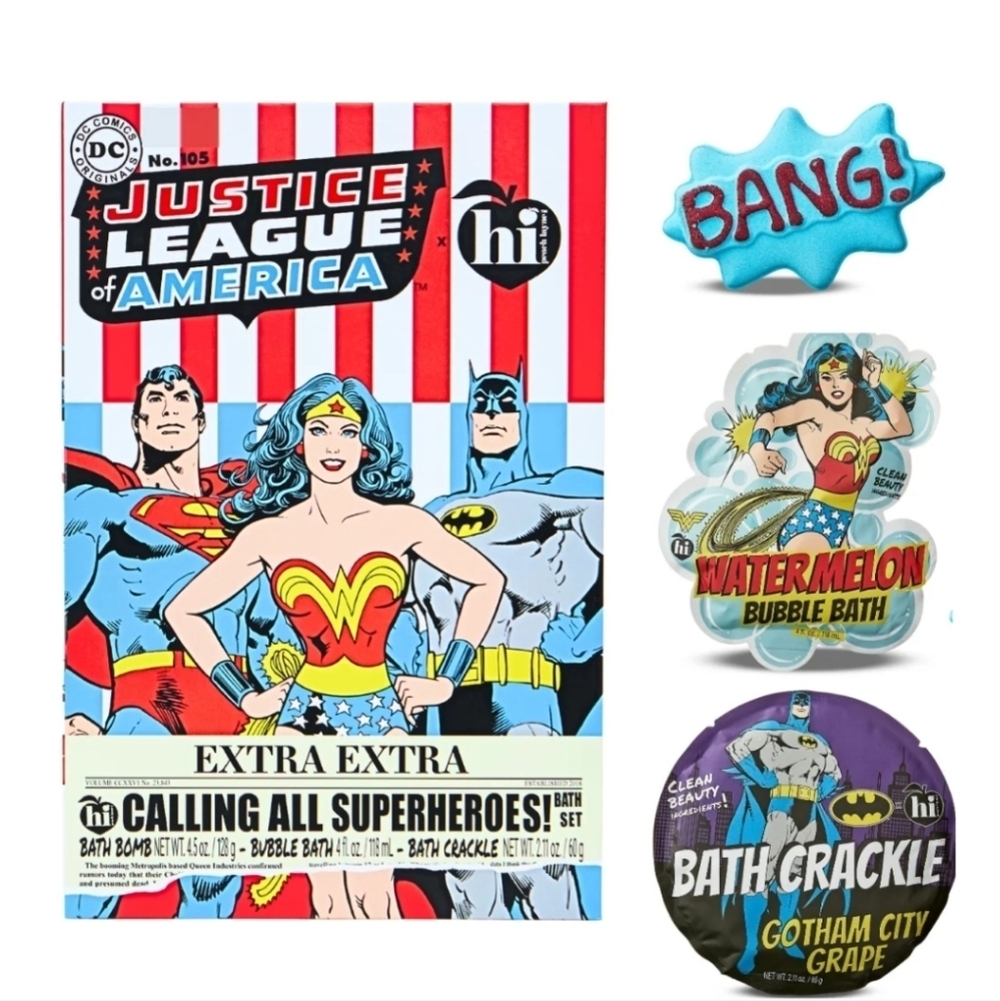 DC Comics Superheroes Bath Set with Bath Bomb, Bubble Bath, & Bath Crackle
